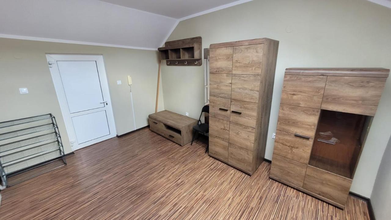 Poddasze Kamienica Wloclawek Centrum Esterno foto